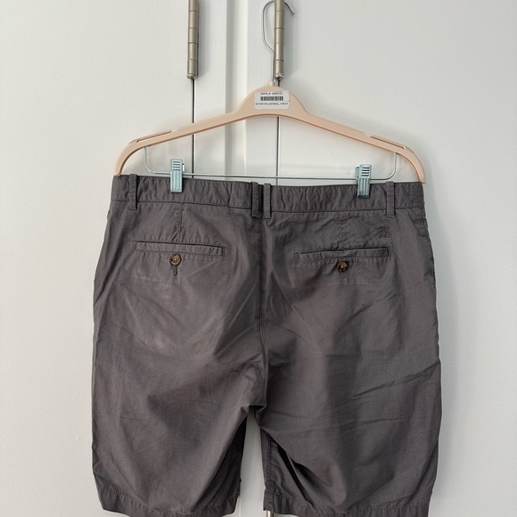 Original Penguin by Munsingwear Men's Gray Shorts size 34 - Picture 2 of 3
